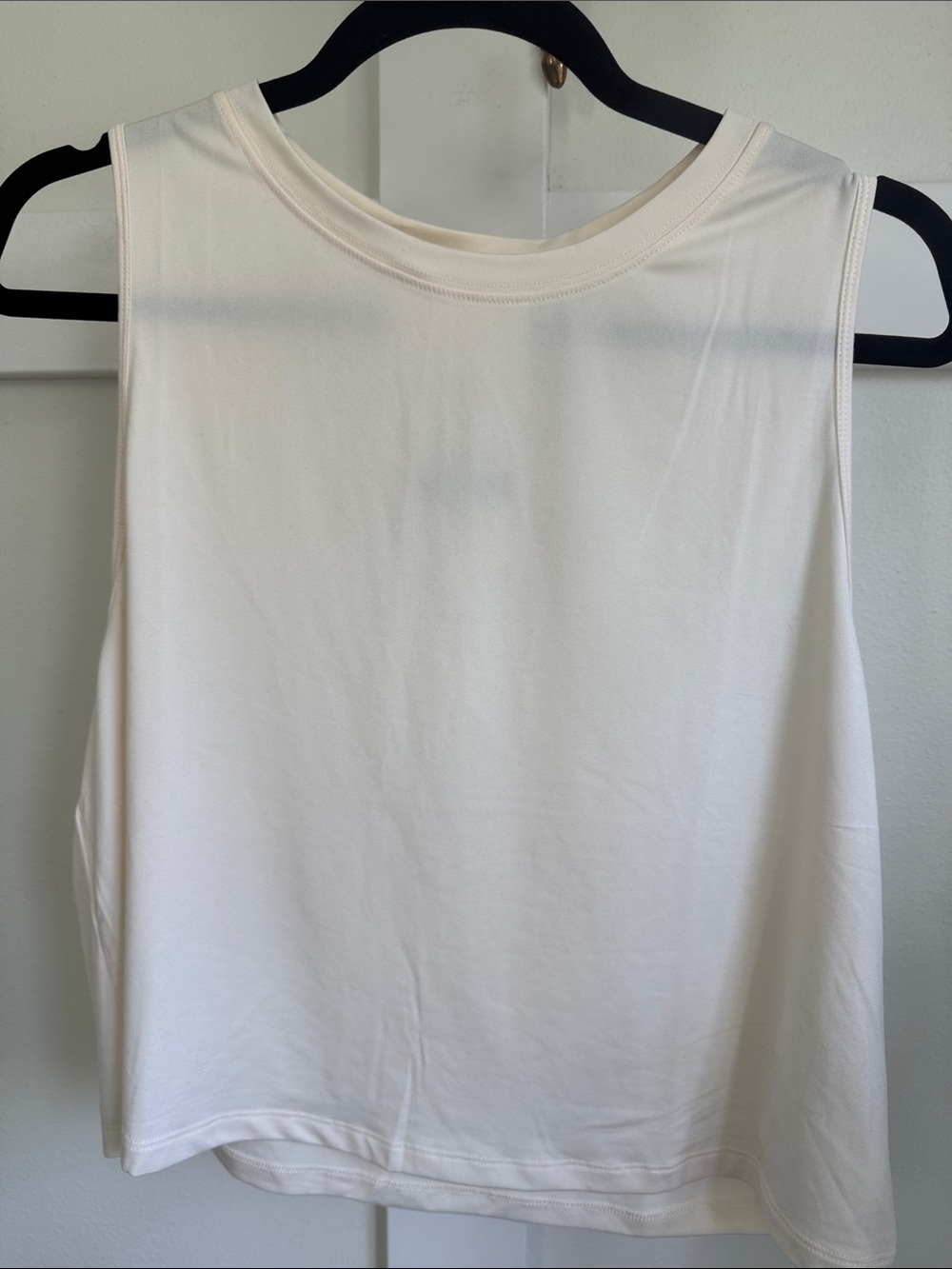 Fabletics Women's Light Cream Sleeveless Muscle Tank